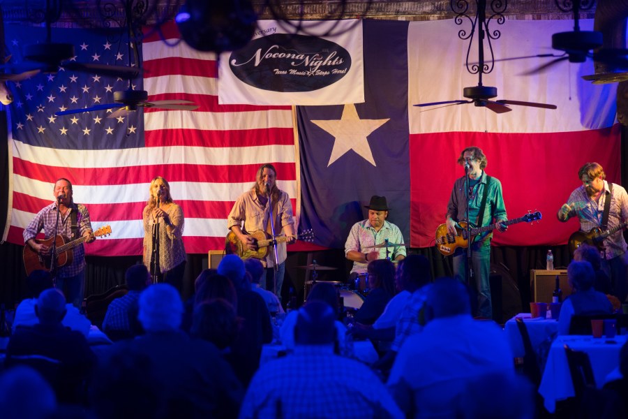 Walt Wilkins & The Mystiqueros
