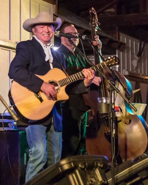 2013-12-14_Nocona_Christmas-Ball_GaryP-8703-2